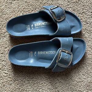 Birkenstock Madrid big buckle sandals. Size 38